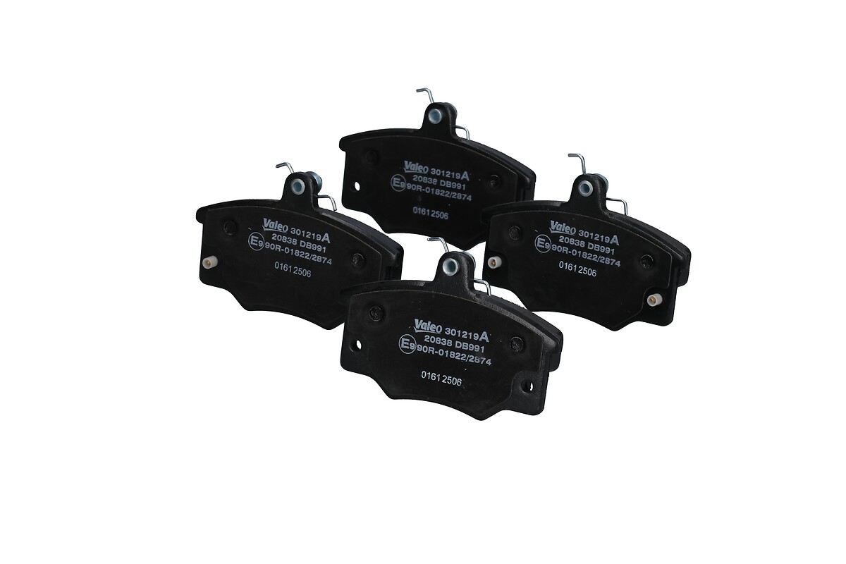 Jeu de 4 plaquettes de frein VALEO ref. 301219A